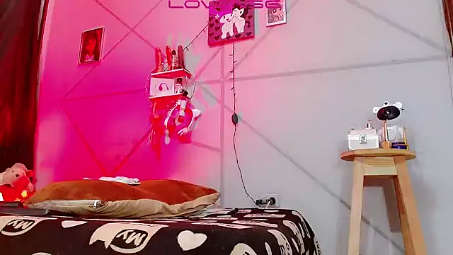 Aishasexy18