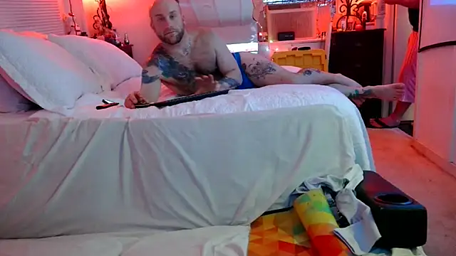 Luv2SuckBWC92
