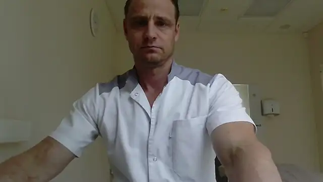 Freeze_Fire Live Webcam on Stripchat