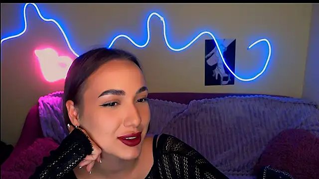 Mia_cutie77