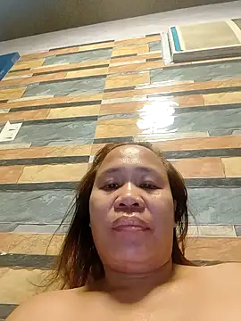 squirtshantal