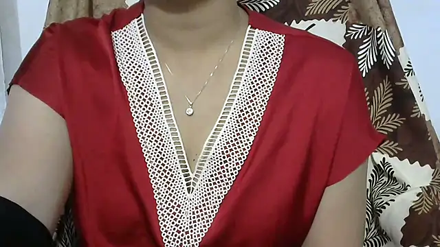 Alora_queen1