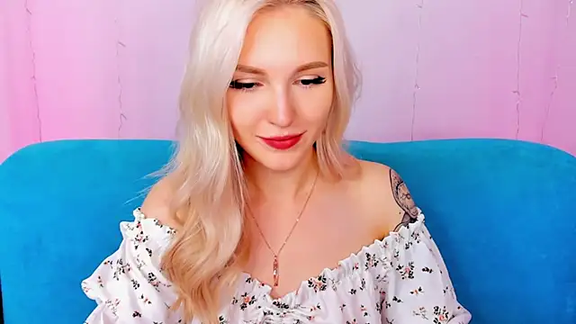 LisaFoxyMe