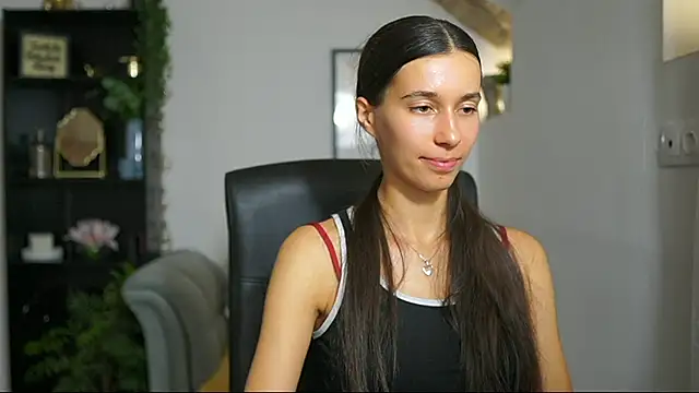 oliviiia__cruz - Oliviiia__cruz's free webcam - UK Sex Cams