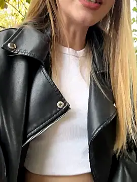 MilaMoone
