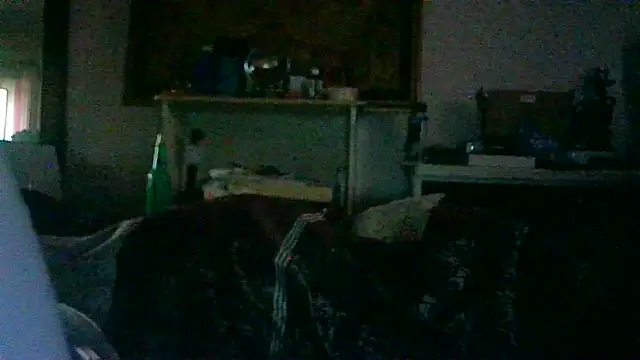 di4mond_fir3 - DI4MOND_FIR3's free webcam - UK Sex Cams