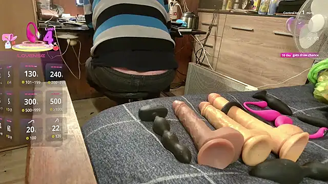 misteryman1956 - Misteryman1956's free webcam