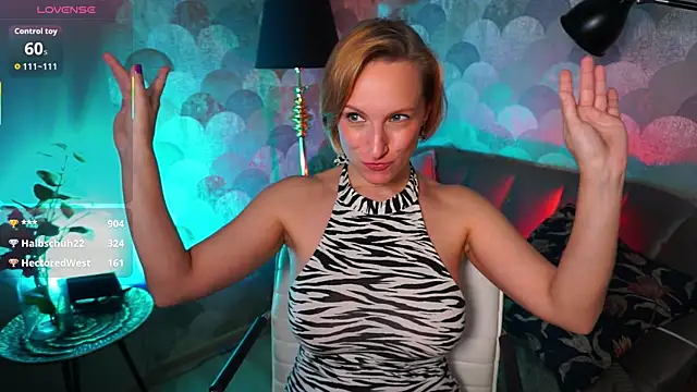 UmaTruewoman webcam