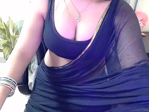 anika_bold webcam