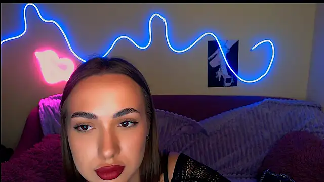 Mia_cutie77