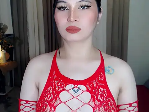 NaomiSmall