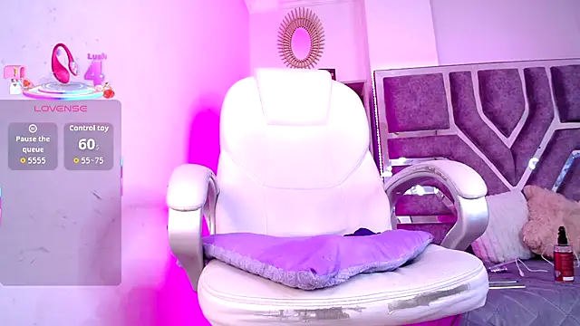  Eva_Walker_ chat room