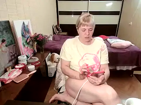 Lia_Laguna77