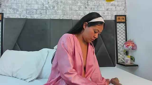 MilaaAdams