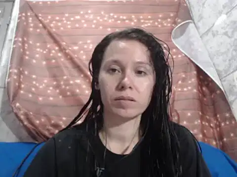 venusluxodomme - Venusluxodomme's free webcam - UK Sex Cams