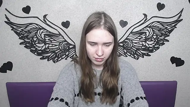 LauraHlot