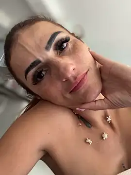 Preview of samantha_bigboobs