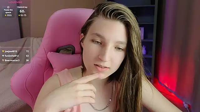 Mia_Myles