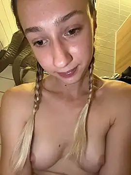 Lia__Love