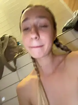 Lia__Love