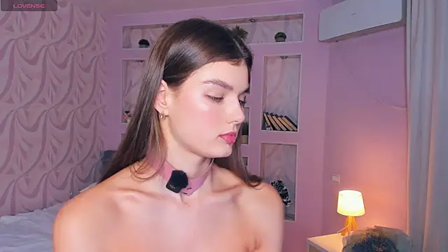 FloraDobb