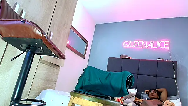 queenaliice
