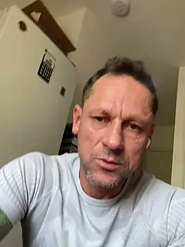 yourhotboy_42 (Ask my age) - I cum on my chest and face.