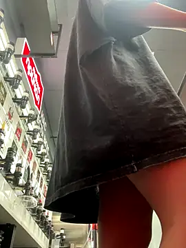 AlishaOfThorns's Stripchat show and profile