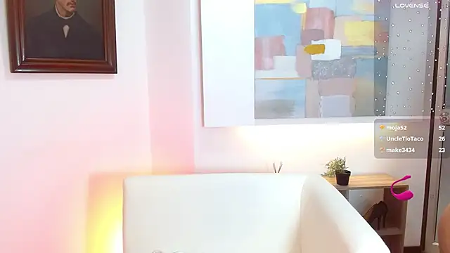anahi_macys