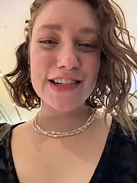 lucy-joy