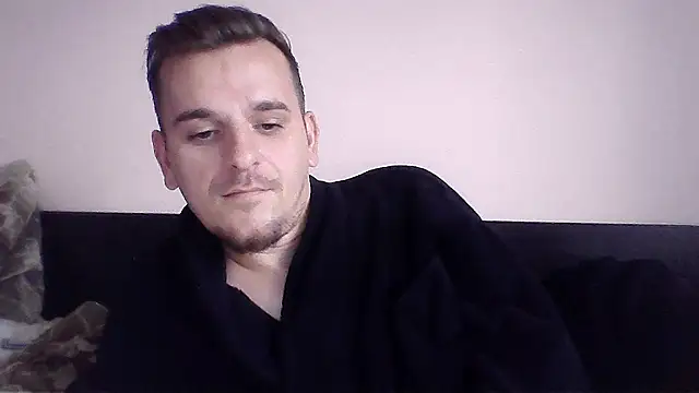 Huge_cock22cm