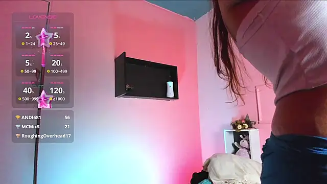 Petite_Hairy