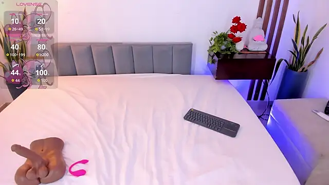 Tina_curly