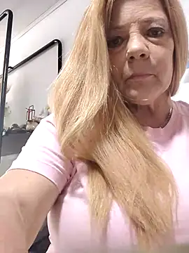 Casandra_Cruz