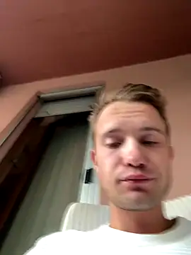 Модель: Italy_sex_boy