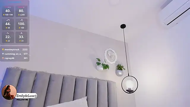 Emely_Deluxe