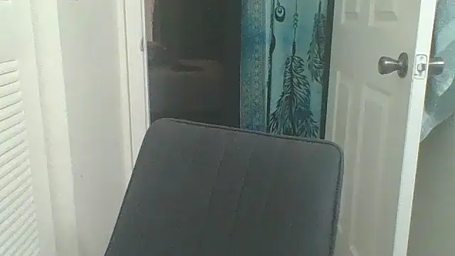 JuicyjuiceMilf webcam