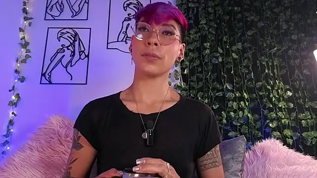 MiaMorgan_