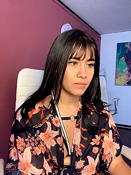 LunaMartinez_Pink