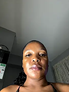 slimcateee's Stripchat show and profile