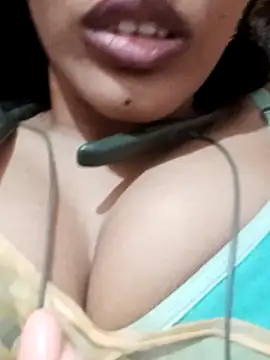 kaviyaponnu0987