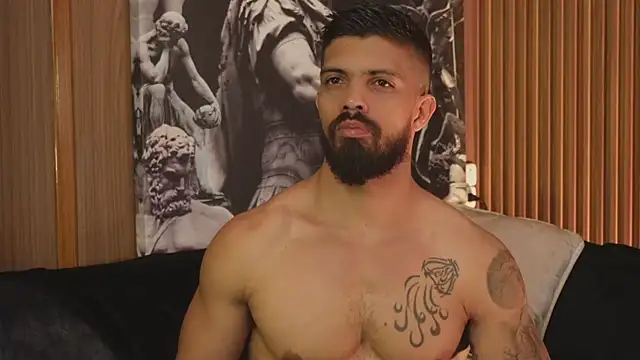 dannsaenz - DannSaenz's free webcam - UK Sex Cams