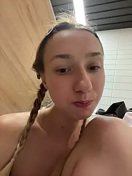 Lia__Love