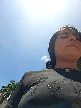 Rosa_Warreen_