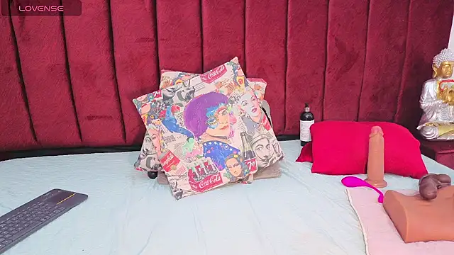 selena_castillo