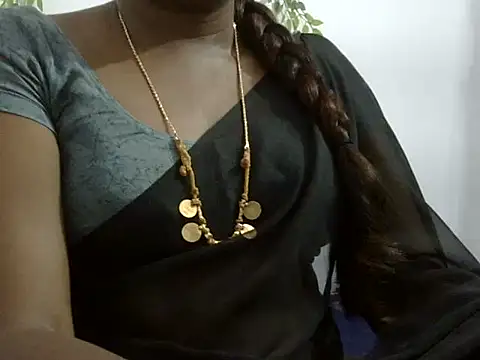 hot_akshara - Hot_akshara's free webcam - UK Sex Cams