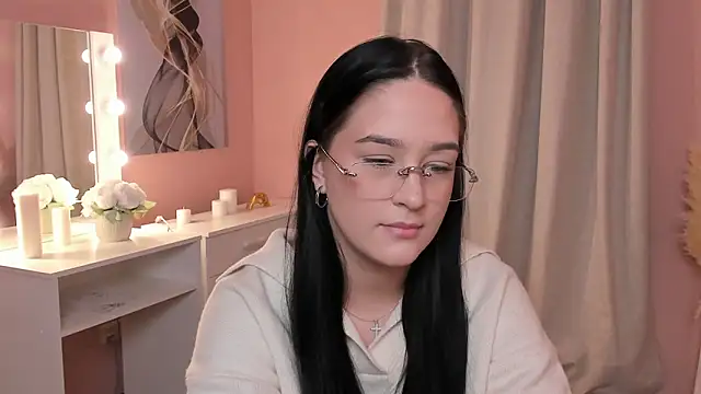 LaraeMcglory