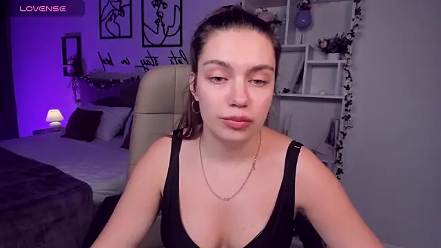 DaniellaLovely