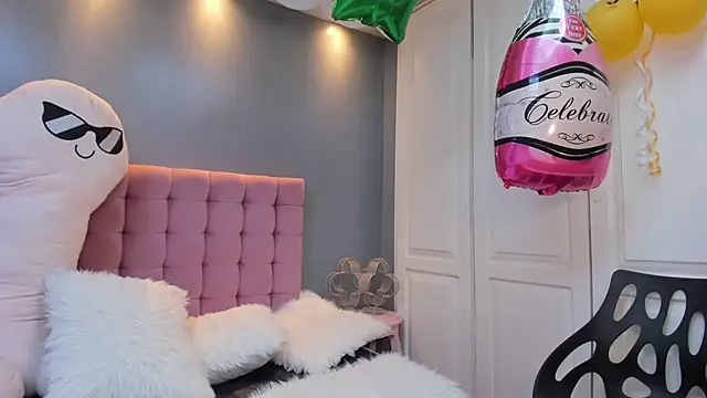 IssadoraJames