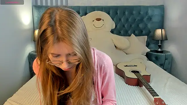 Grace_blush